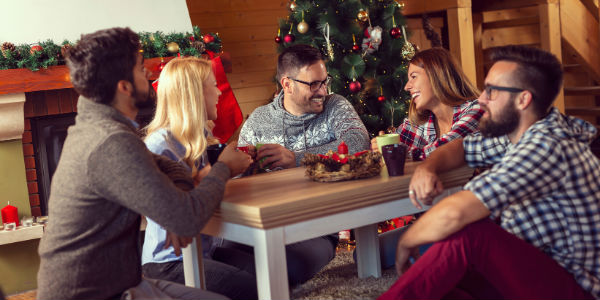 Stuttgarter Singles feiern zusammen Weihnachten